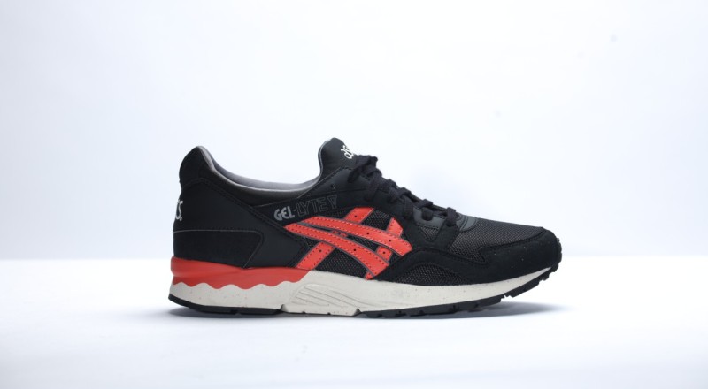 sneaker-asics-gel-lyte-v-black-chilli-32