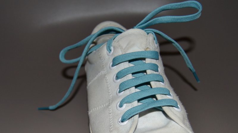 Beispiel am JC Play Platform Sneaker (60mm) in Weiß.